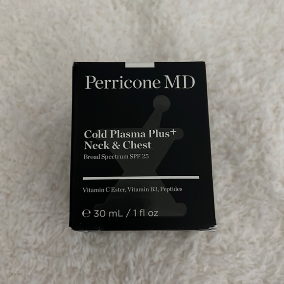 Perricone MD Cold Plasma+ Neck & Chest Broad Spectrum SPF 25 - Picture 4 of 5
